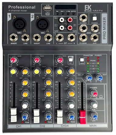 Mesa de mezclas EK audio con efecto delay MMF4